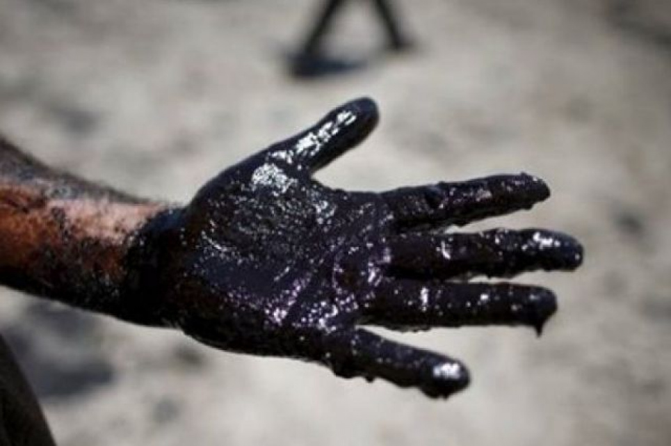У Сумській області стався розлив нафти через аварію на підприємстві «Охтирканафтогаз» Нафта