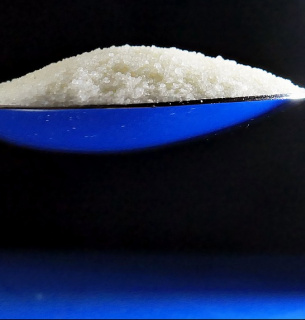 Чим можна замінити сіль: 9 натуральних продуктів на кожній кухні