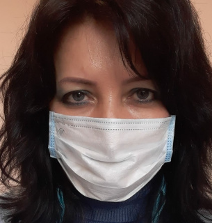 Медична працівниця розповіла МОЗ, як можна налагодити COVID-вакцинацію, й отримала за це бан