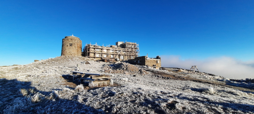 На горі піп Іван вже зима (ФОТО) г. Піп Іван Чорногірський