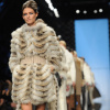 Модные дома Saint Laurent и Brioni отказались от натурального меха в осенних коллекциях 2022 Фото:
ALLinclusive