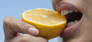 Популярний фрукт Дієтолог розповіла Лимон