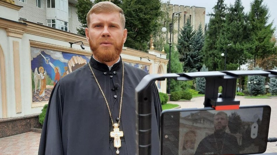 Кропивницкий священник стал блоггером: имеет аккаунты в Instagram и TikTok и больше 50 тыс. подписчиков Фото с Instagram Ивана Верескуна
