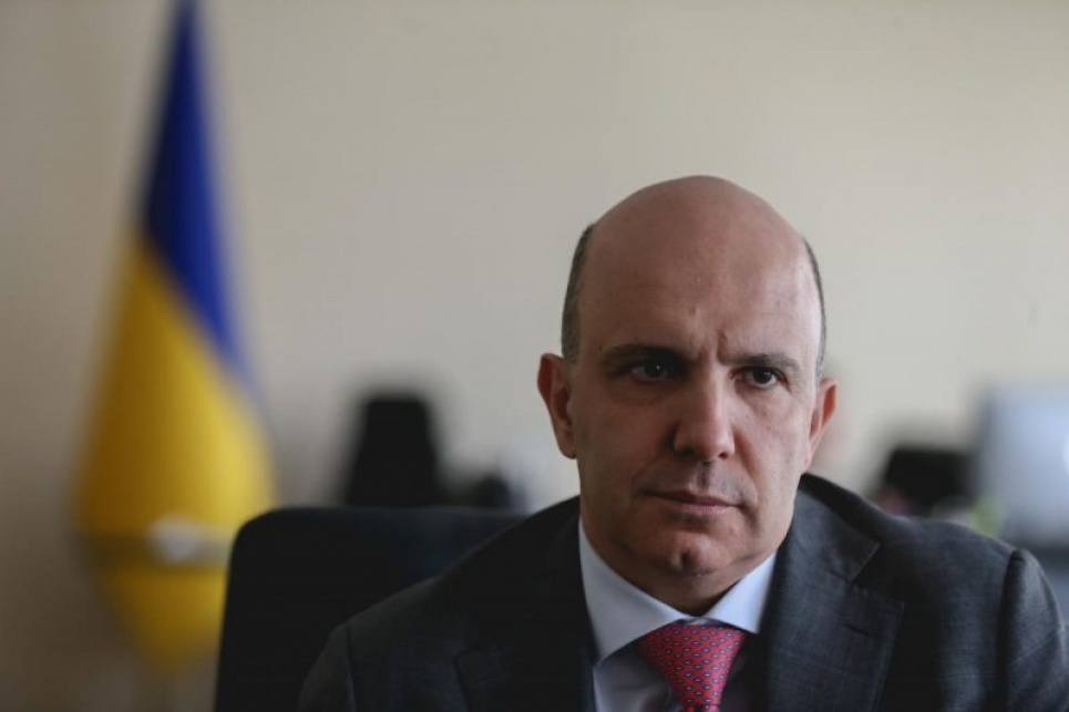 Міністр довкілля Роман Абрамовський написав заяву на звільнення Фото:
УНІАН