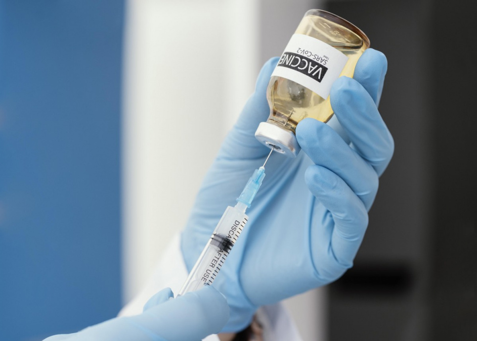 Окремі протипоказання до COVID-19 не потрібні — епідеміолог COVID-19