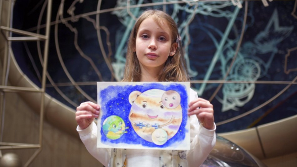 Рисунок 8-летней житомирянки улетит в космос (ФОТО) Ярина Закалюжная