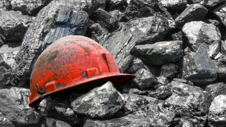 Рада проголосувала за виділення на зарплати гірникам 2,4 мільярда гривень Фото:
Золочів.нет