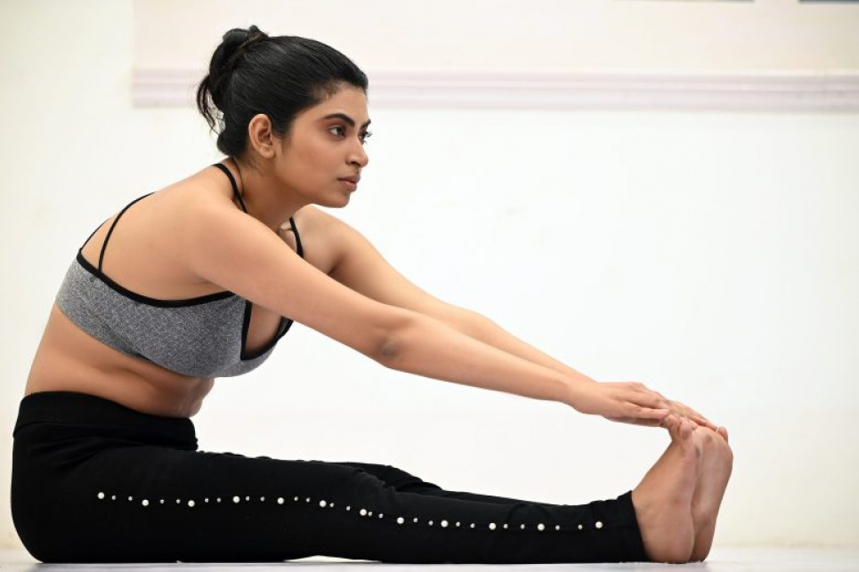 Гострий біль у спині та шиї, проблеми з тиском і порушення сну: п’ять вправ, щоб позбутися