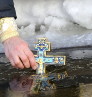 У Києві на Водохреща у цистернах розвозитимуть освячену воду