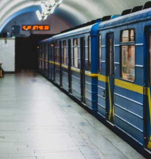 Погіршення показників COVID: столична влада не закриватиме метро, але і не пускатиме всіх