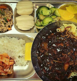 Розподіл 59,5 млн грн від ВПП ООН на гаряче харчування учнів: рішення МОН