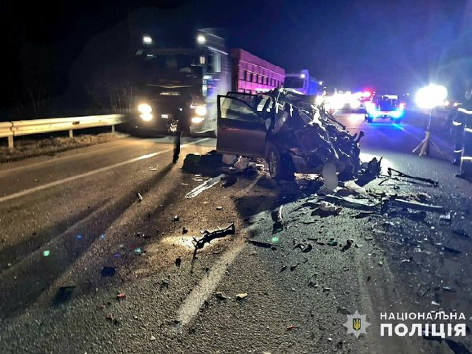 Восьмирічна дитина та п'ятеро дорослих загинули внаслідок жахливої ДТП ДТП