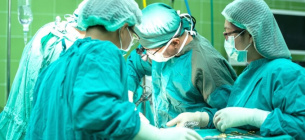У Львові вперше в Україні здійснена надскладна операція яких у світі на рік лише 20-25.