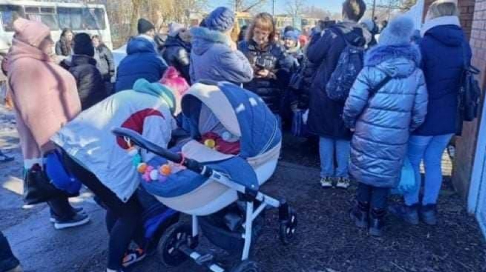 Немовлята та породіллі піддаються примусовій евакуації до РФ — уповноважена з прав людини Евакуація з Донбасу