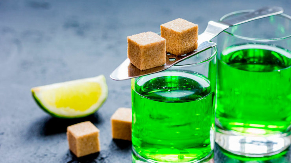 Експерти пояснюють про доцільність вживання алкоголю під час схуднення