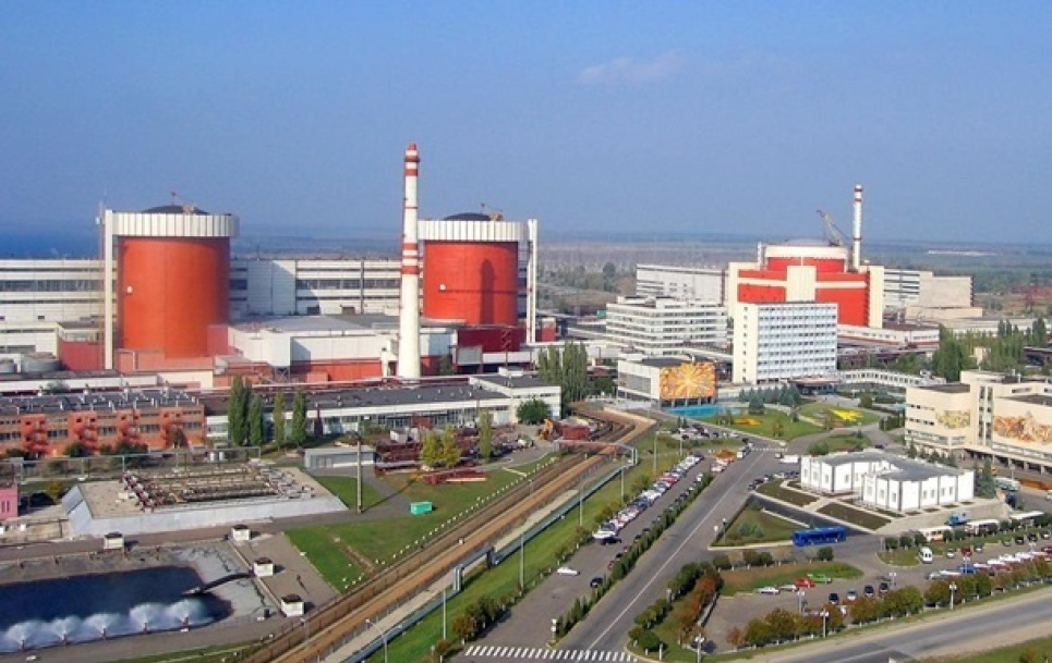 Ядерний тероризм з боку росії: над Південноукраїнською АЕС зафіксовано ракети