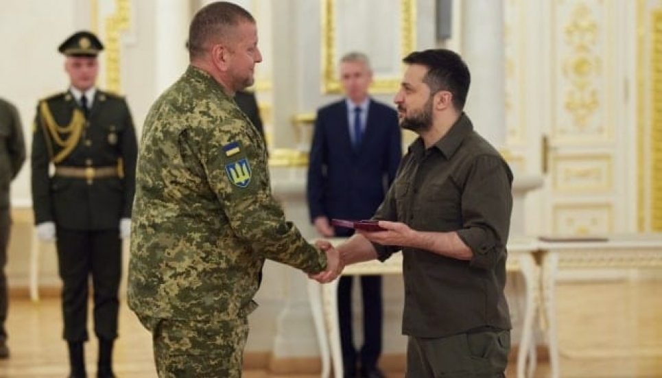 Президент, ЗСУ, Міноборони: юрист пояснює, хто приймає рішення і де проходять кордони зон відповідальності