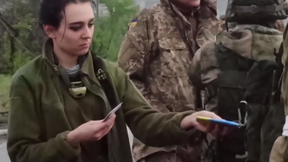 «Азовців» етапують у СІЗО, де вибиватимуть потрібні свідчення на показовому судовому процесі — джерело