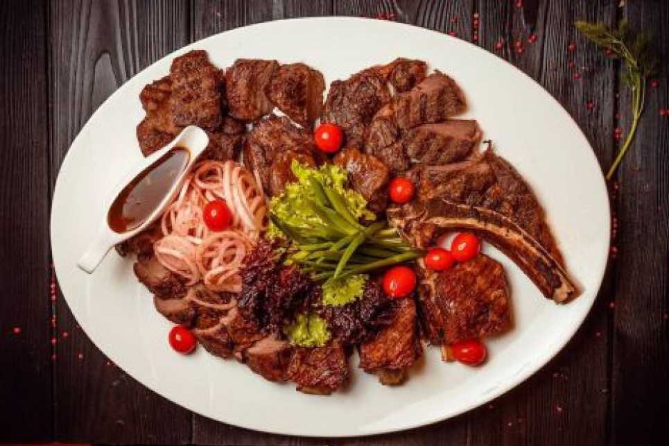 Названо три продукти, що швидко руйнують серце та судини