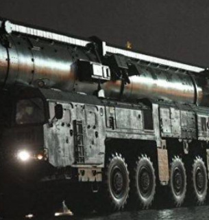 Росія почала навчання із комплексами ядерних ракет стримування