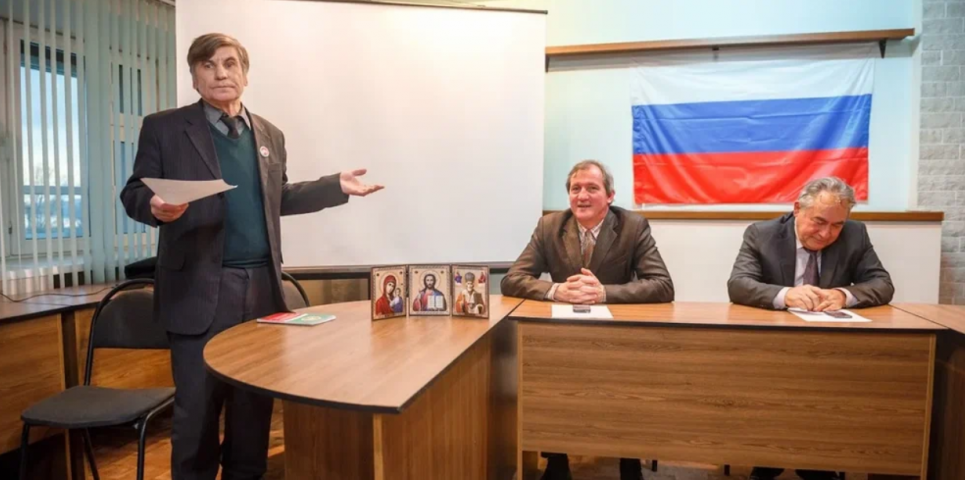 Смертний вирок британським добровольцям: Путін нарешті показав свій оскал, але може захотіти «провернути фарш назад» Засідання «суду ДНР»