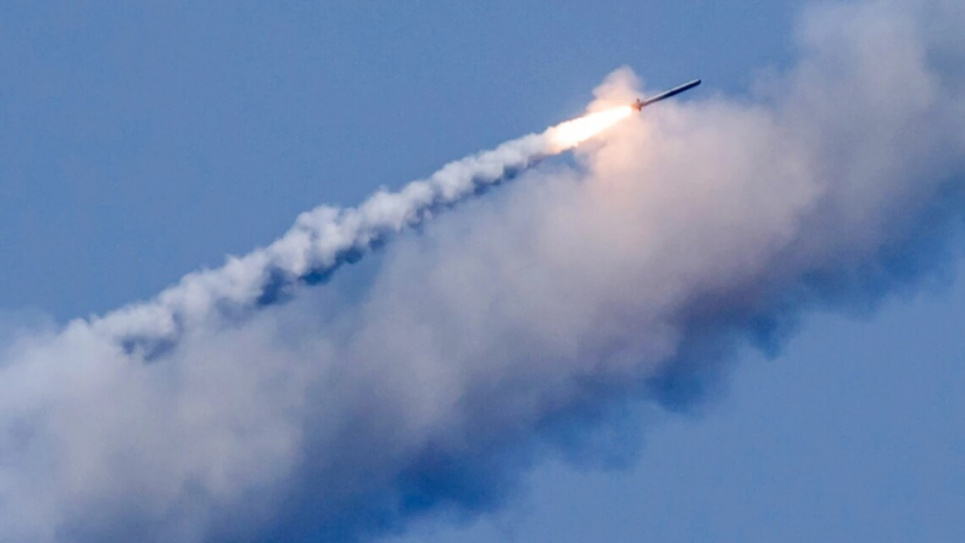 Руйнування серйозні: ворожа ракета влучила у промислове підприємство Кривого Рогу