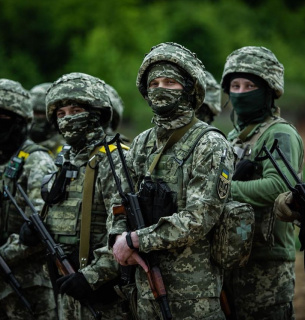ЗСУ за добу знищили понад 30 танків і РСЗВ, орки ударили по Дніпропетровській області