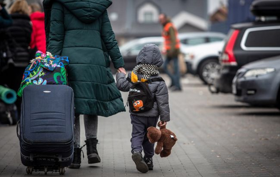 Почти половина украинок хочет навсегда остаться в Польше из соображений безопасности