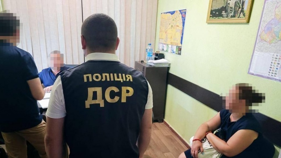 На Одещині соцпрацівники організували схему із підставними людьми, привласнивши 5 млн грн