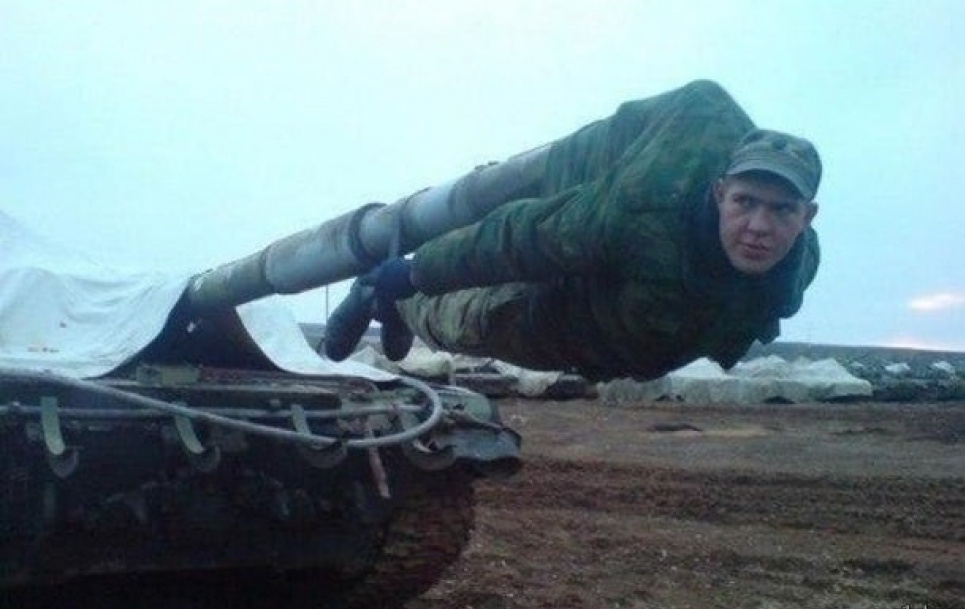Не почати зараз випрошувати припинення вогню і якісь умови відходу — це бути божевільним: експерт про перспективи РФ