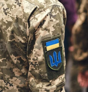 Стало відомо, на який період в Україні продовжено воєнний стан та мобілізацію