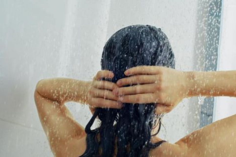 Чим шкідливий і чим корисний холодний душ для організму