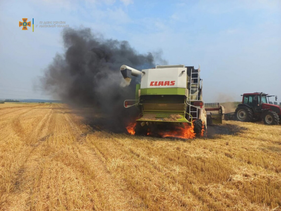 Під час збирання пшениці у Гуляйполі комбайнер підірвався на міні