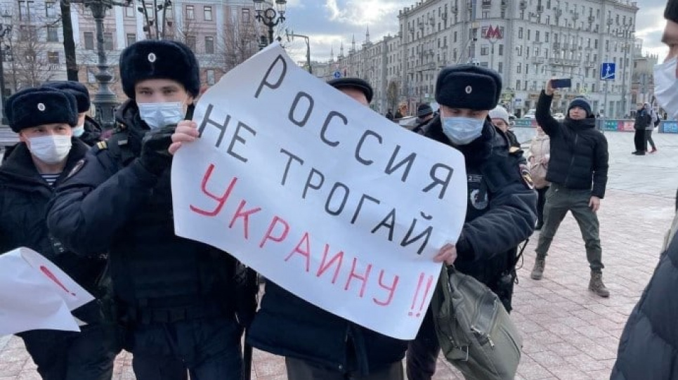Європарламент просять захистити росіян — свідомих відмовників, дезертирів і тих, хто здався чи потрапив у полон