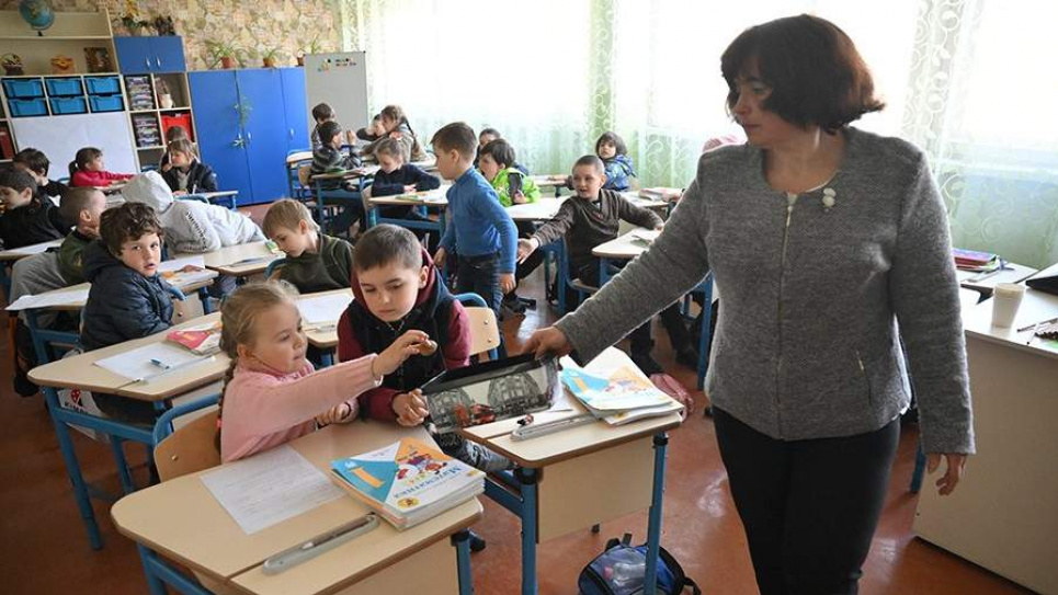 «Це наші діти. Вас їхнє сьогодення та майбутнє вже не стосується» — російська пропаганда про дітей на окупованих територіях