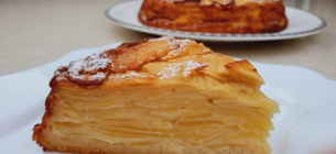 Як приготувати яблучний пиріг без тіста за 15 хвилин