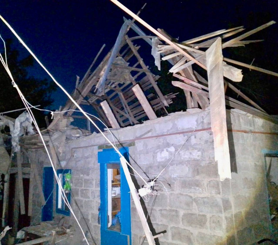 Без світла залишилося 2500 сімей: вночі окупанти випустили по Дніпропетровщині 40 снарядів