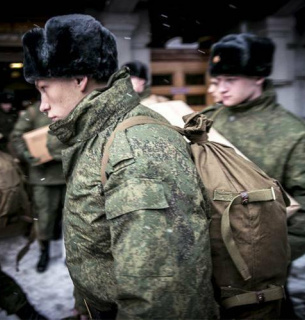 Міноборони РФ: мобілізації не буде, але повістки з 1 квітня почнуть розсилати в електронному вигляді