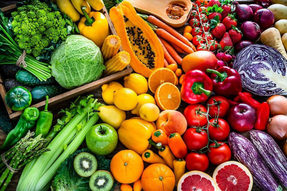 Веселка їжі: як за кольором визначити продукти, потрібні саме вам