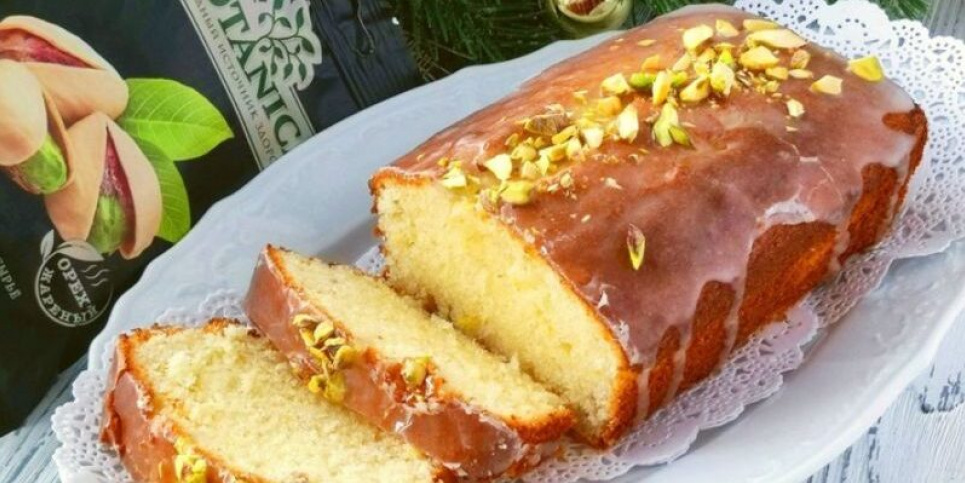 Смачний рецепт лимонного кекса з горіхами