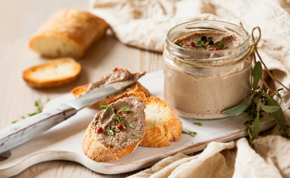 Паштет з печериць: ситно, смачно, просто