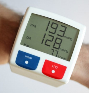 Як знизити артеріальний тиск: поради для здоров’я серця