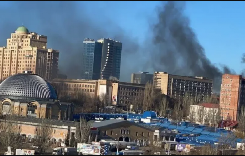 «Вісім років бомбили Донбас»: чому це знову актуально