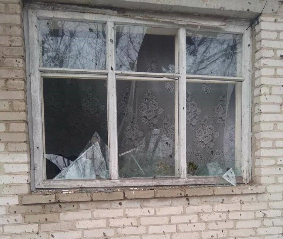 Пошкоджено будинки та електромережі: окупанти гатили по Сумщині
