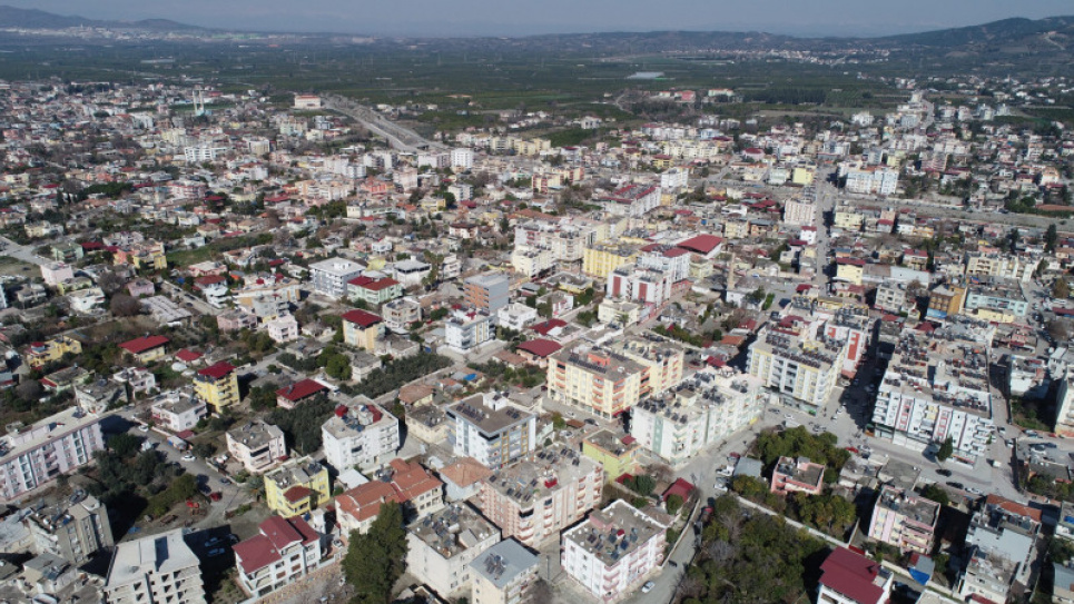 В епіцентрі землетрусу в Туреччині знайшли вціліле місто, де не впала жодна будівля — мер пояснив, чому так сталося Ерзінь