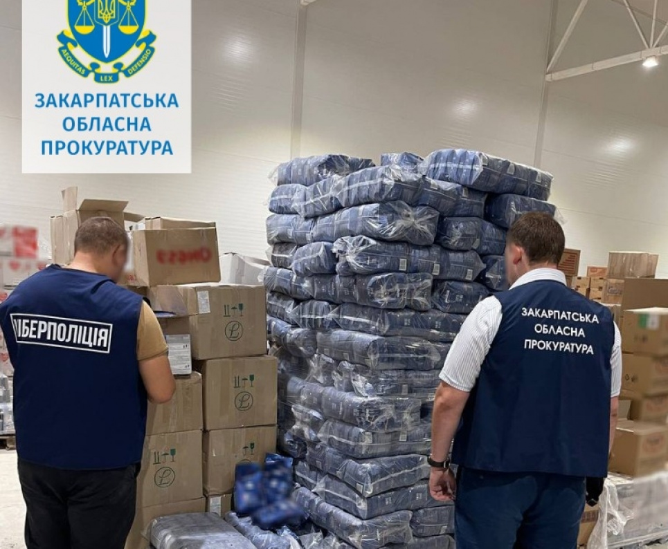 Продавали мішками: Закарпатські ділки отримали підозру за розповсюдження "італійської" кави (ФОТО)