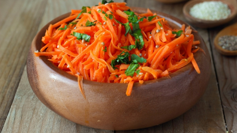 Можна ахнути від захвату: рецепт надзвичайно корисного салату Морквяне диво