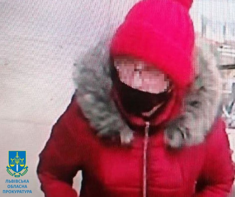 Представлявся лікаркою у жіночих туалетах: прокуратура винесла вирок педофілу (ФОТО)