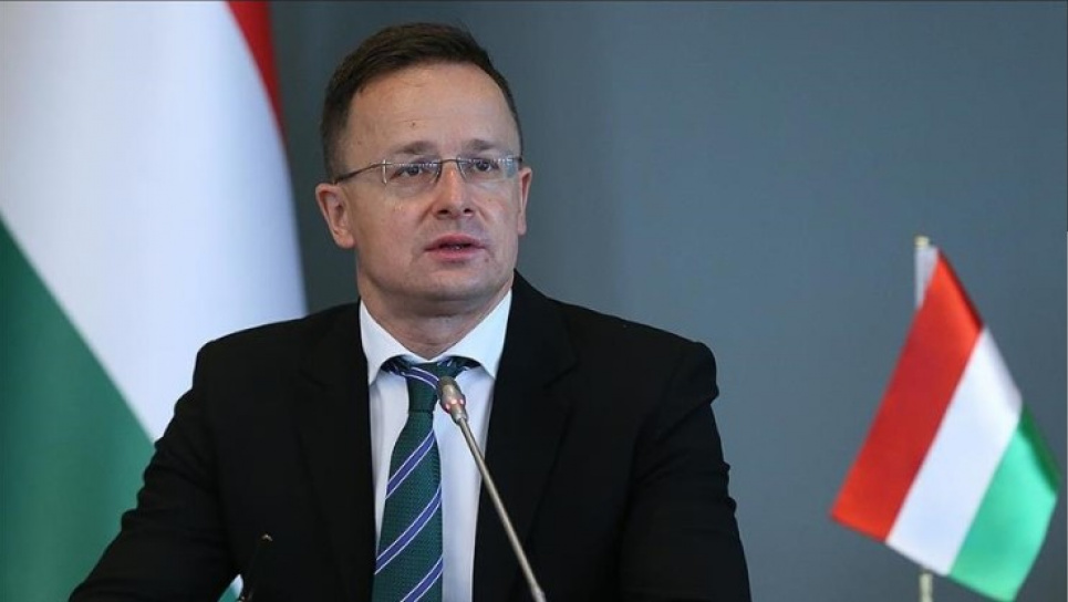 Потрібні не постачання озброєнь, а припинення вогню, мирні переговори й угода про мир — глава МЗС Угорщини
