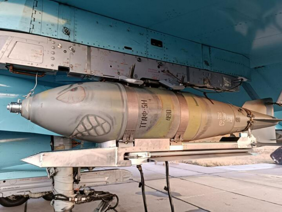 Показана в січні 2023 плануюча бомба ВКС РФ. Фото: fighter_bomber